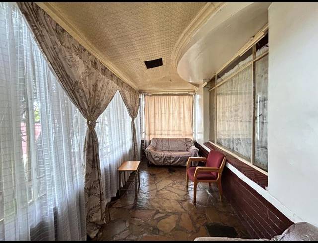 3 BEDROOM HOUSE FOR SALE IN SPRINGS CENTRAL